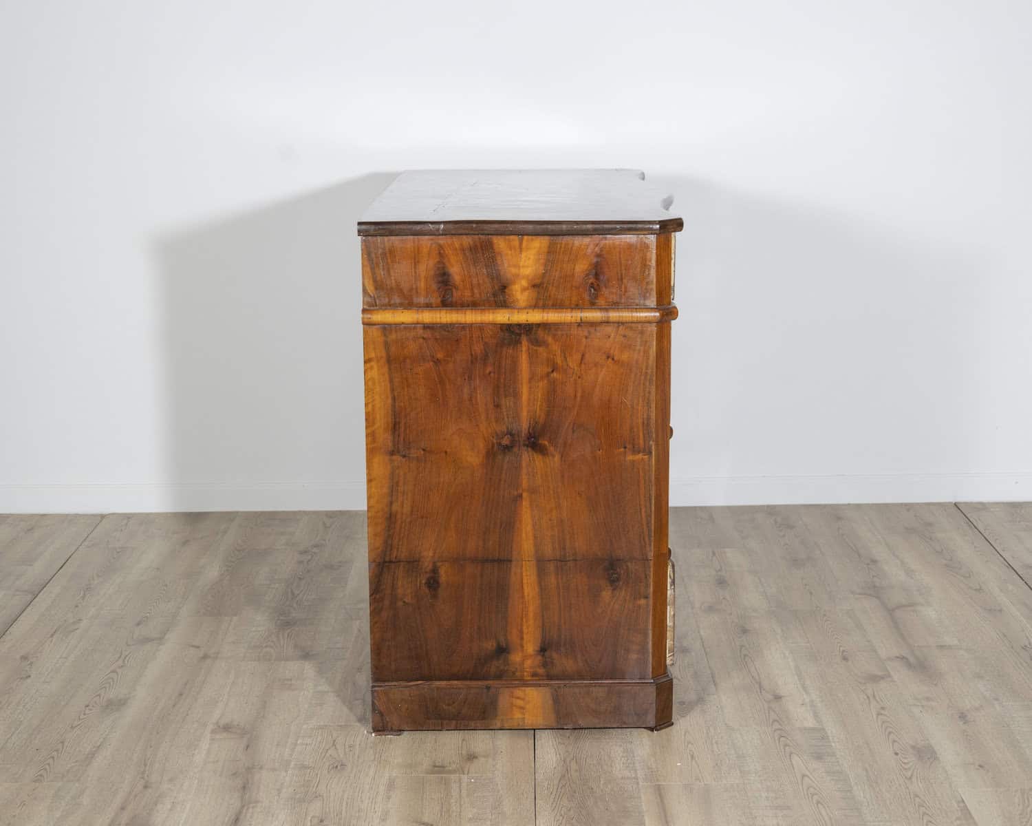 Pair of 18th Century Italian Walnut Commodes with Serpentine Fronts - JAA