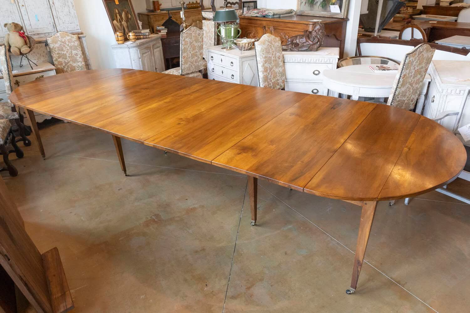 20th Century French Extension Dining Table - JAA