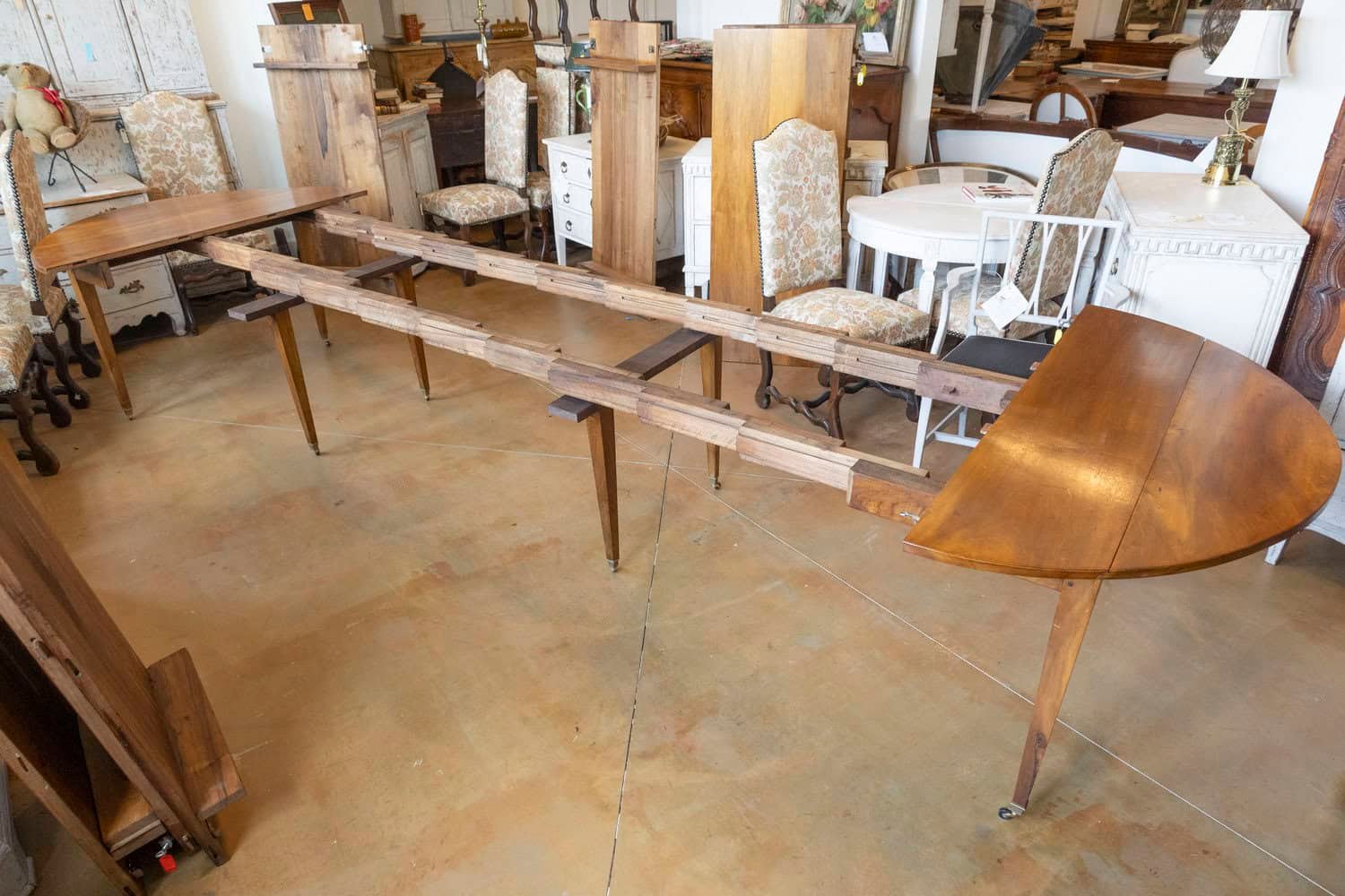 20th Century French Extension Dining Table - JAA