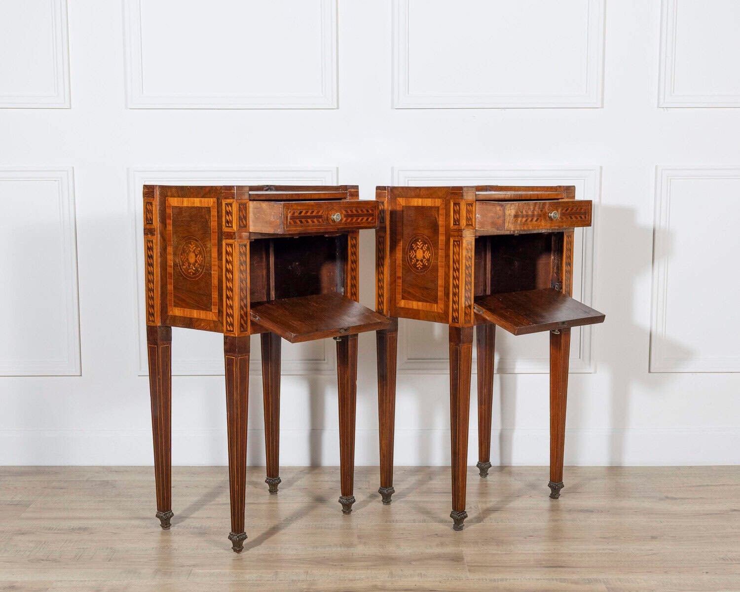 Second Half Of The 18th Century Inlayed And Veneered Neoclassic Bedside Tables - JAA