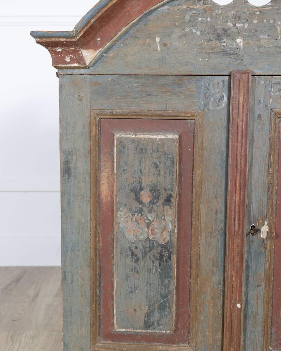 Early 19th Century Swedish Painted Wall Cabinet in Larch, Dated 1818 - JAA