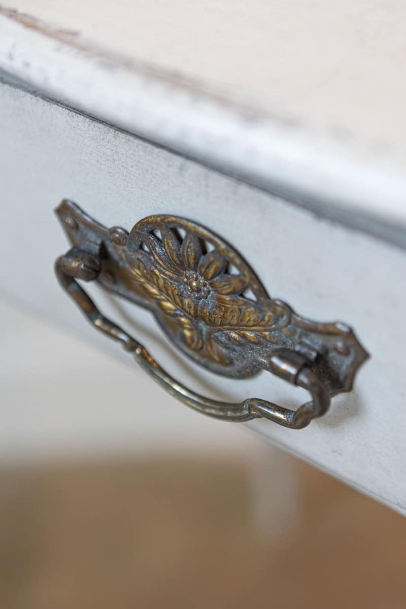 Swedish Painted Side Table with Single Drawer, Turned Legs and Serpentine Front - JAA