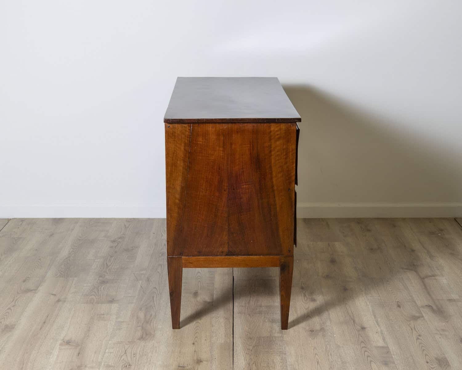 Antique Directoire Chest Of Drawers In Walnut - Italy 18th - JAA