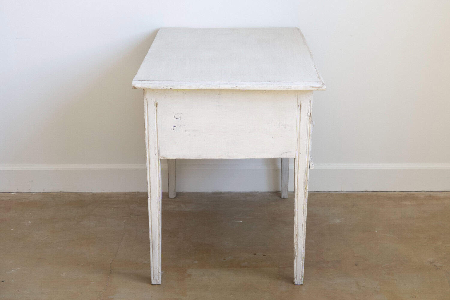Swedish 1880s Gustavian Style Painted Side Table with Three Reeded Drawers - JAA
