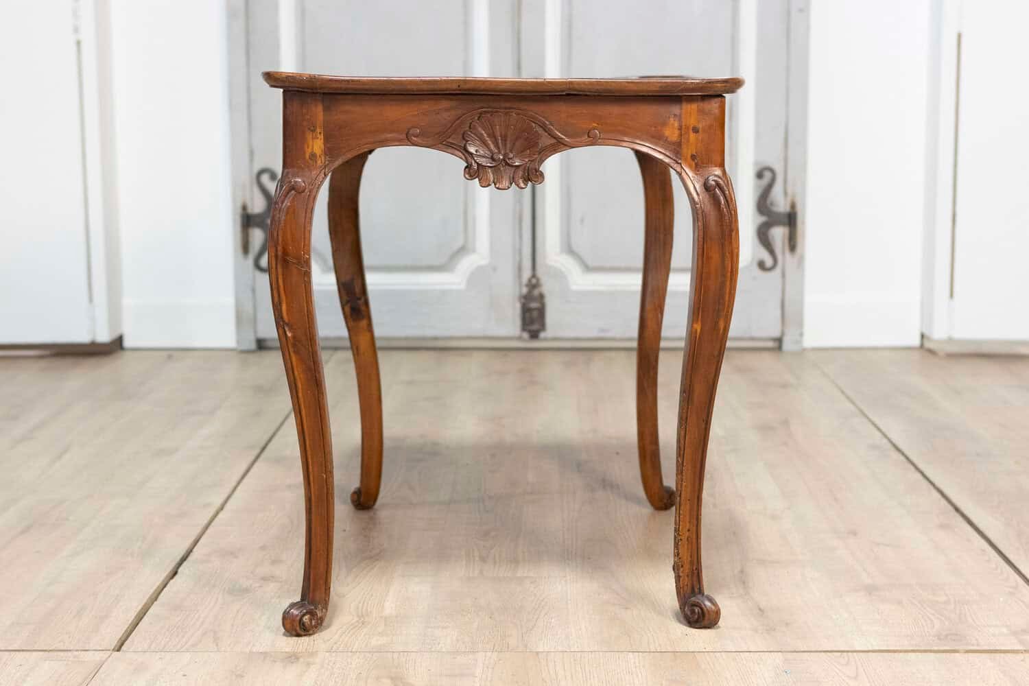 20th Century French Cabaret Table - JAA