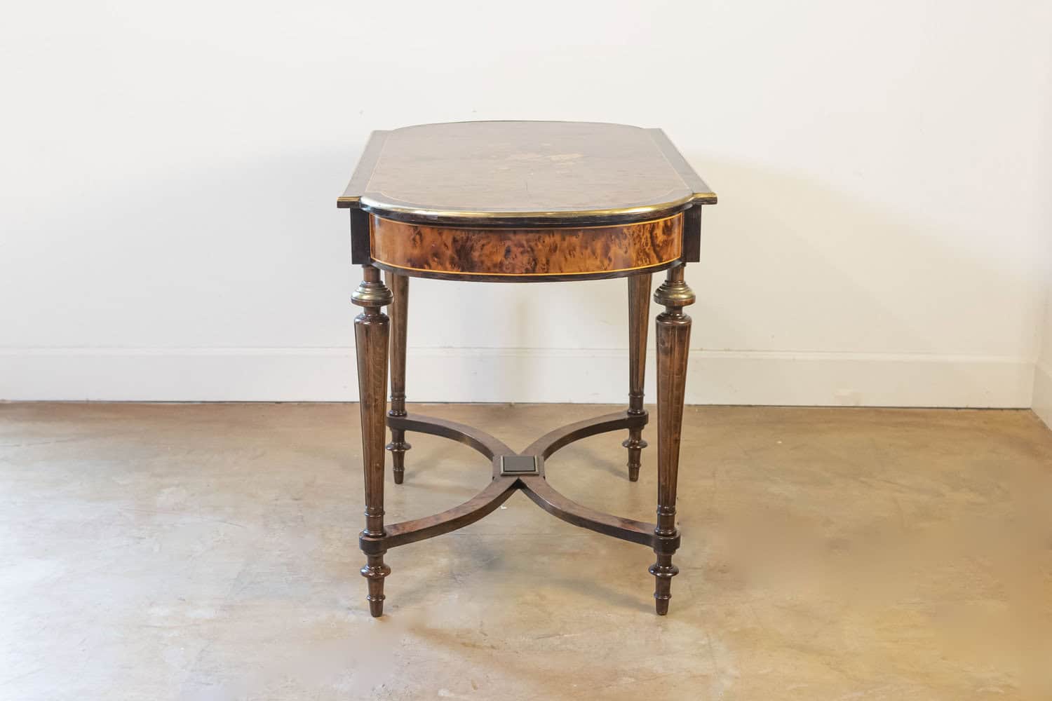 Italian 1890s Walnut, Mahogany and Brass Side Table with Floral Marquetry Décor - JAA