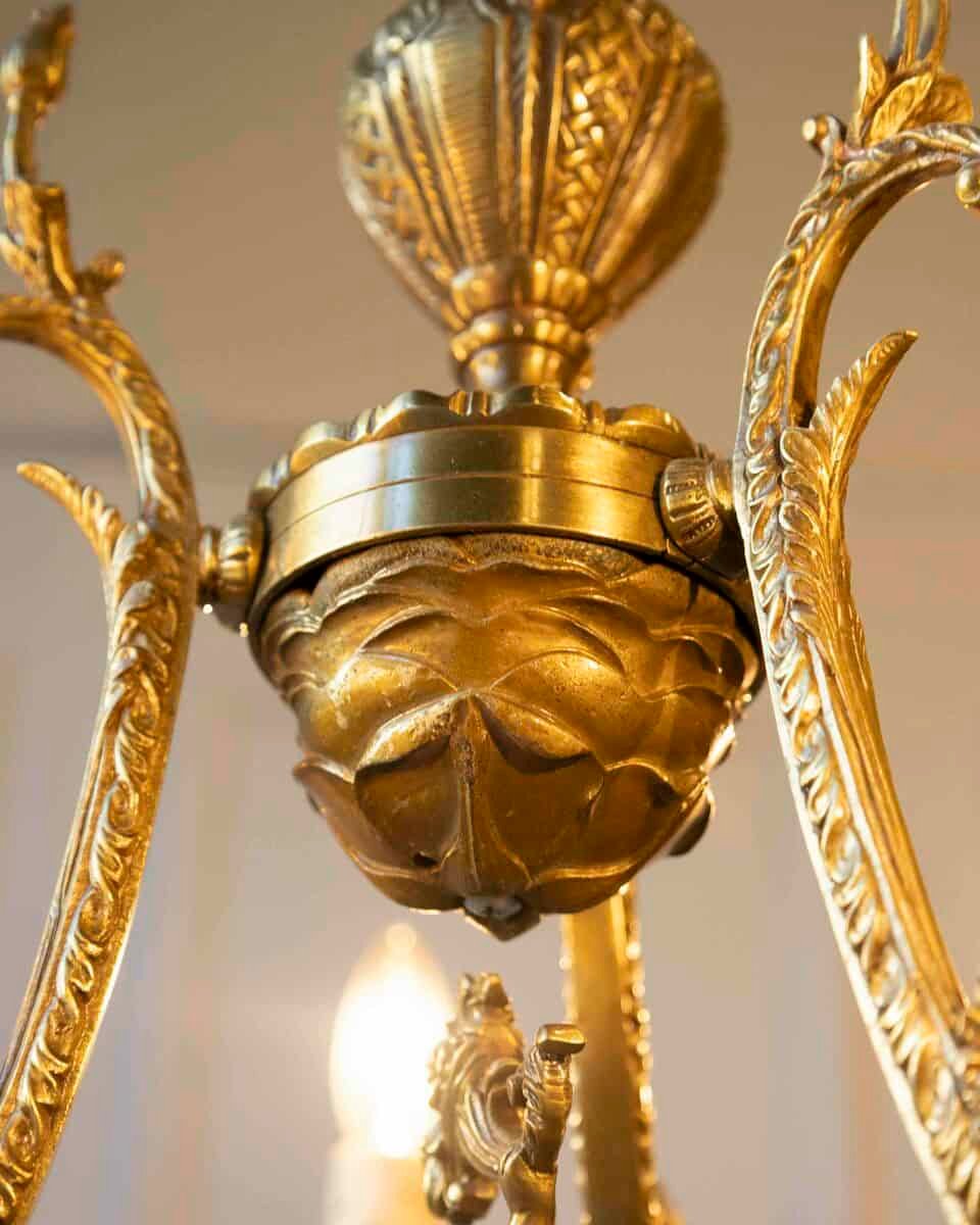 Spanish 19th Century Bronze Six-Light Chandelier with Cherubs and Floral Decor - JAA