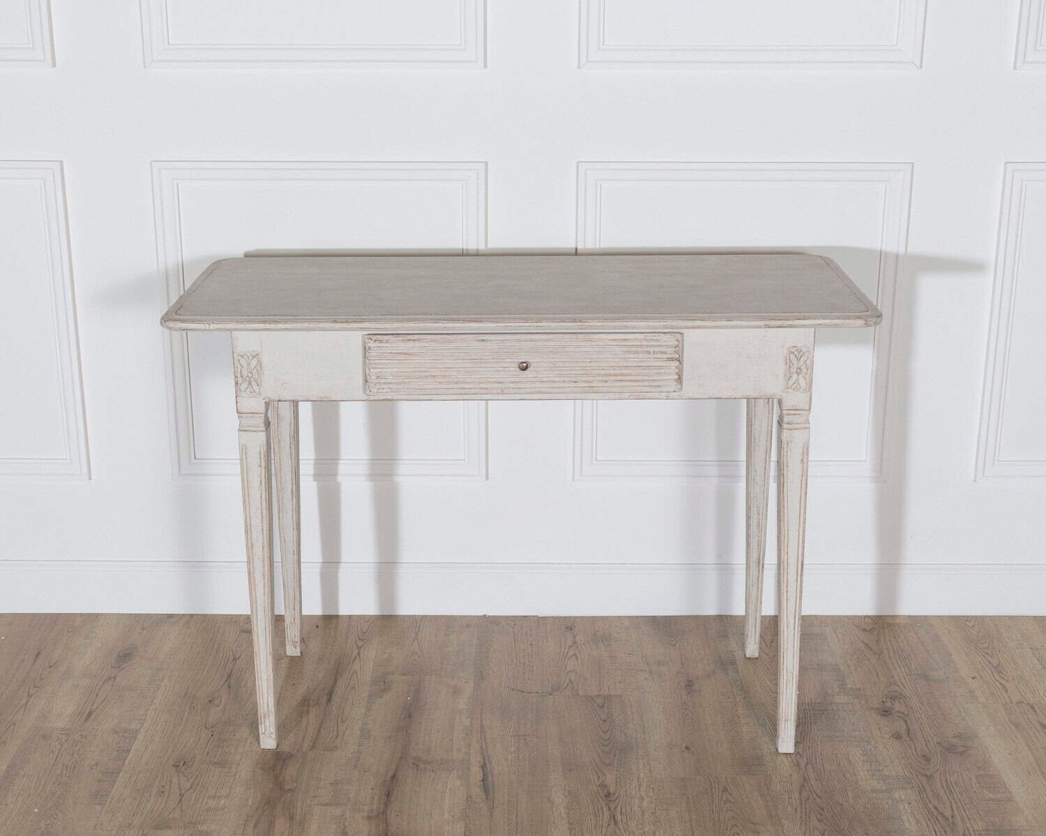 ON HOLD - Swedish Gustavian Painted Side Table, 19th Century - JAA