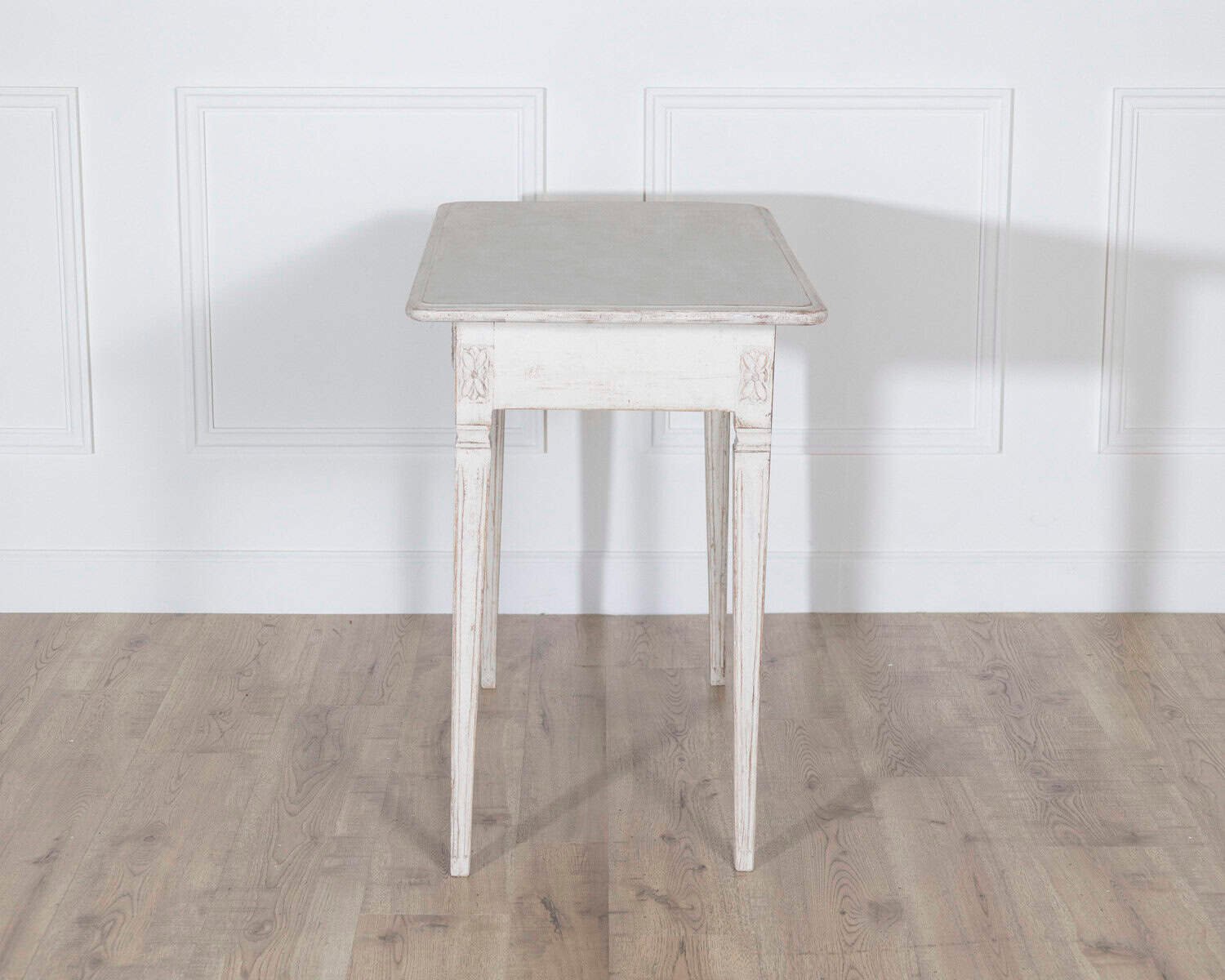 ON HOLD - Swedish Gustavian Painted Side Table, 19th Century - JAA