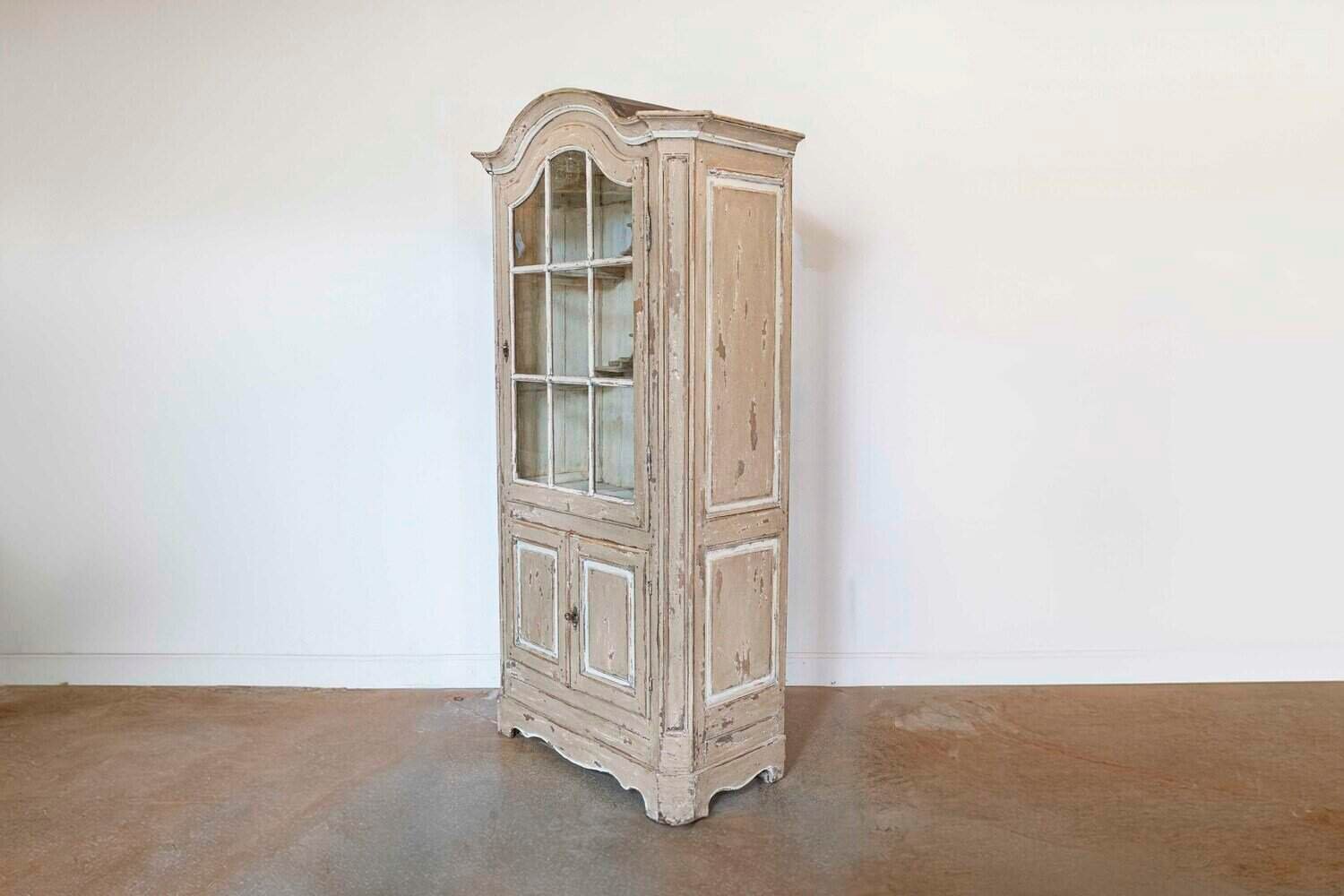 19th Century French Painted Vitrine Cabinet with Bonnet Top and Glass Door - JAA