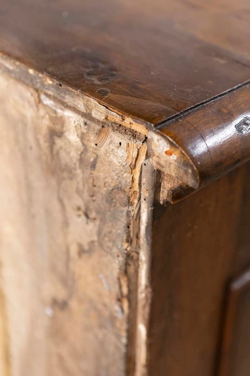 Italian 17th Century Walnut Four-Drawer Commode with Carved Bracket Feet - JAA