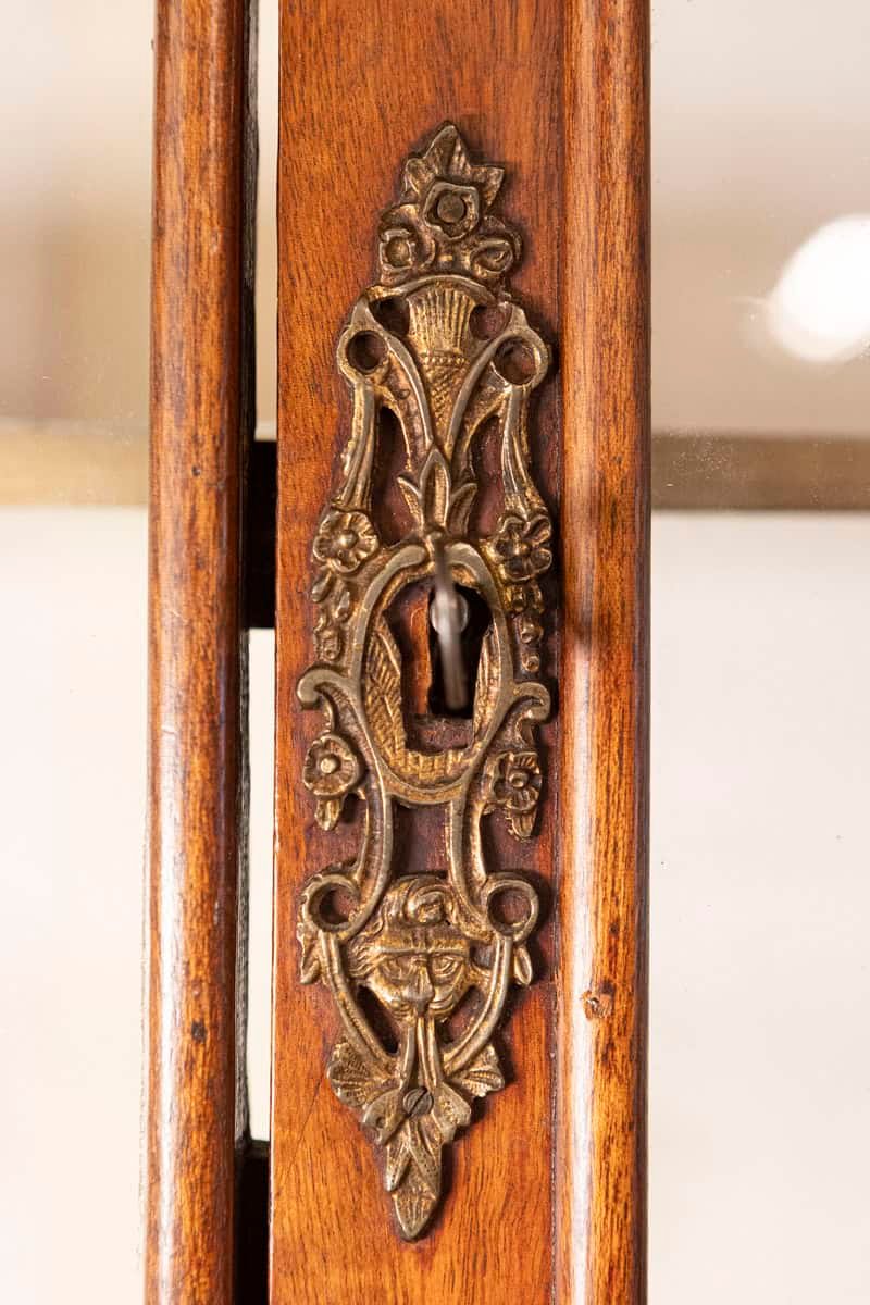 Dutch Rococo 1780s Walnut Vitrine with Bombé Chest, Glass Doors, Hunting Trophy - JAA
