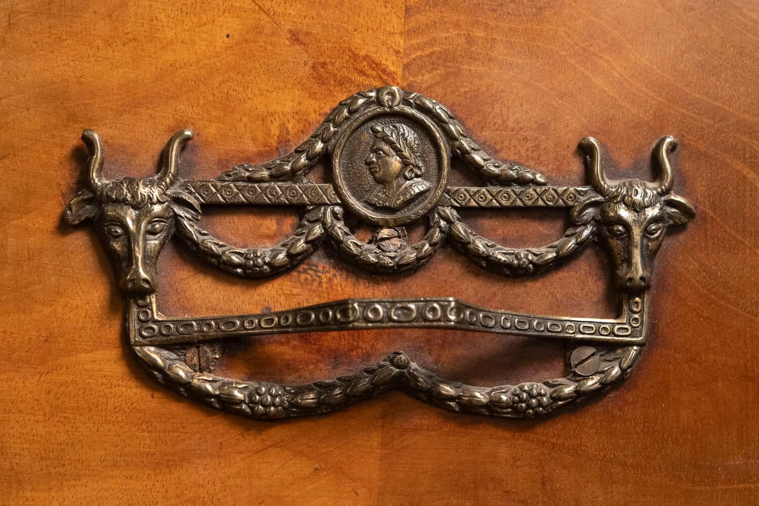 Dutch Rococo 1780s Walnut Vitrine with Bombé Chest, Glass Doors, Hunting Trophy - JAA