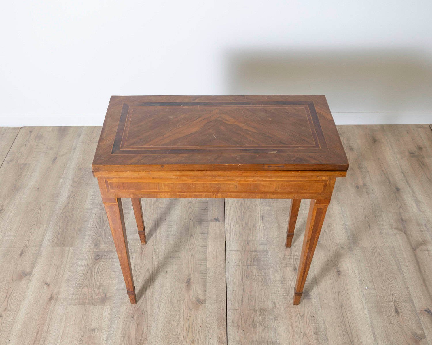 Walnut Veneer And Inlaid Table Game Table, End Of The 18th Century - JAA