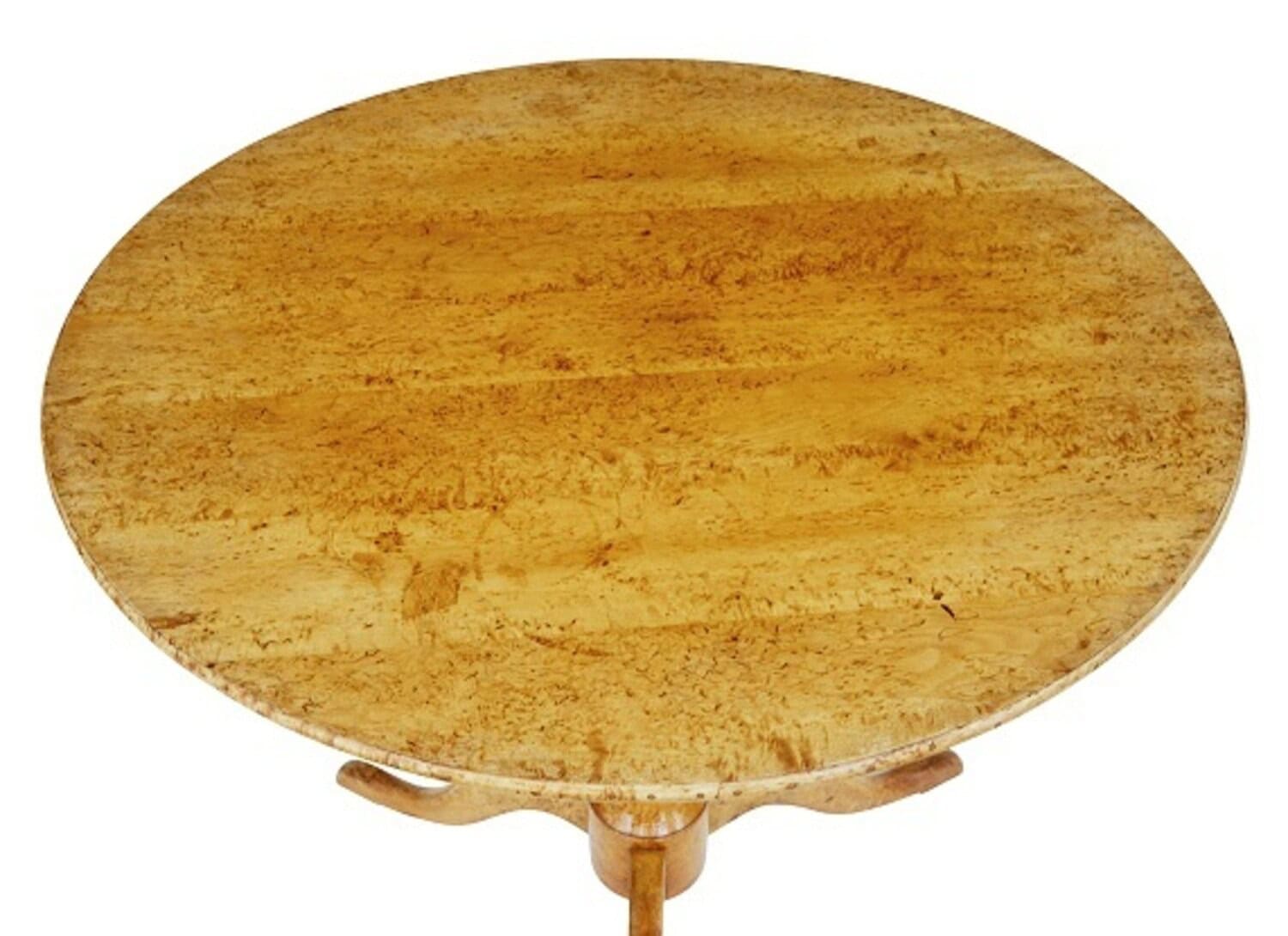 English Victorian 1870s Burr Birch Round Tilt Top Occasional Pedestal Table - JAA