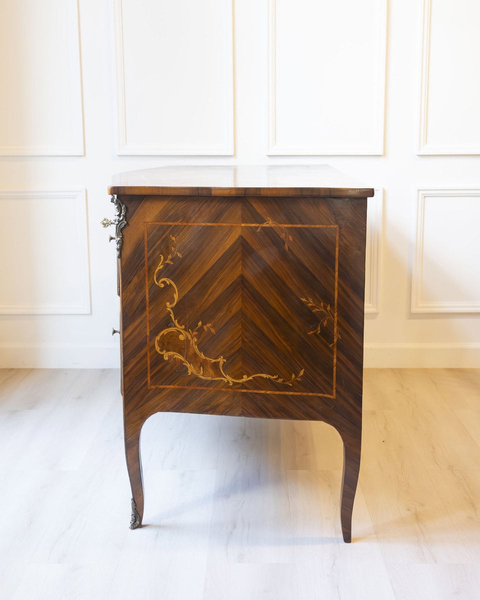 ON HOLD - Pair of 18th-Century Lombard Marquetry Commodes in Walnut and Bois de Rose - JAA