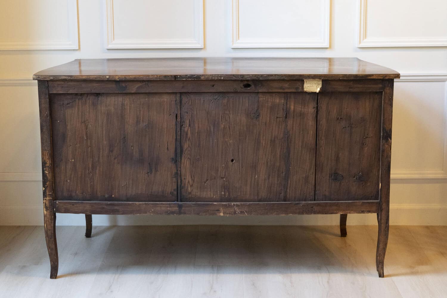 ON HOLD - Pair of 18th-Century Lombard Marquetry Commodes in Walnut and Bois de Rose - JAA