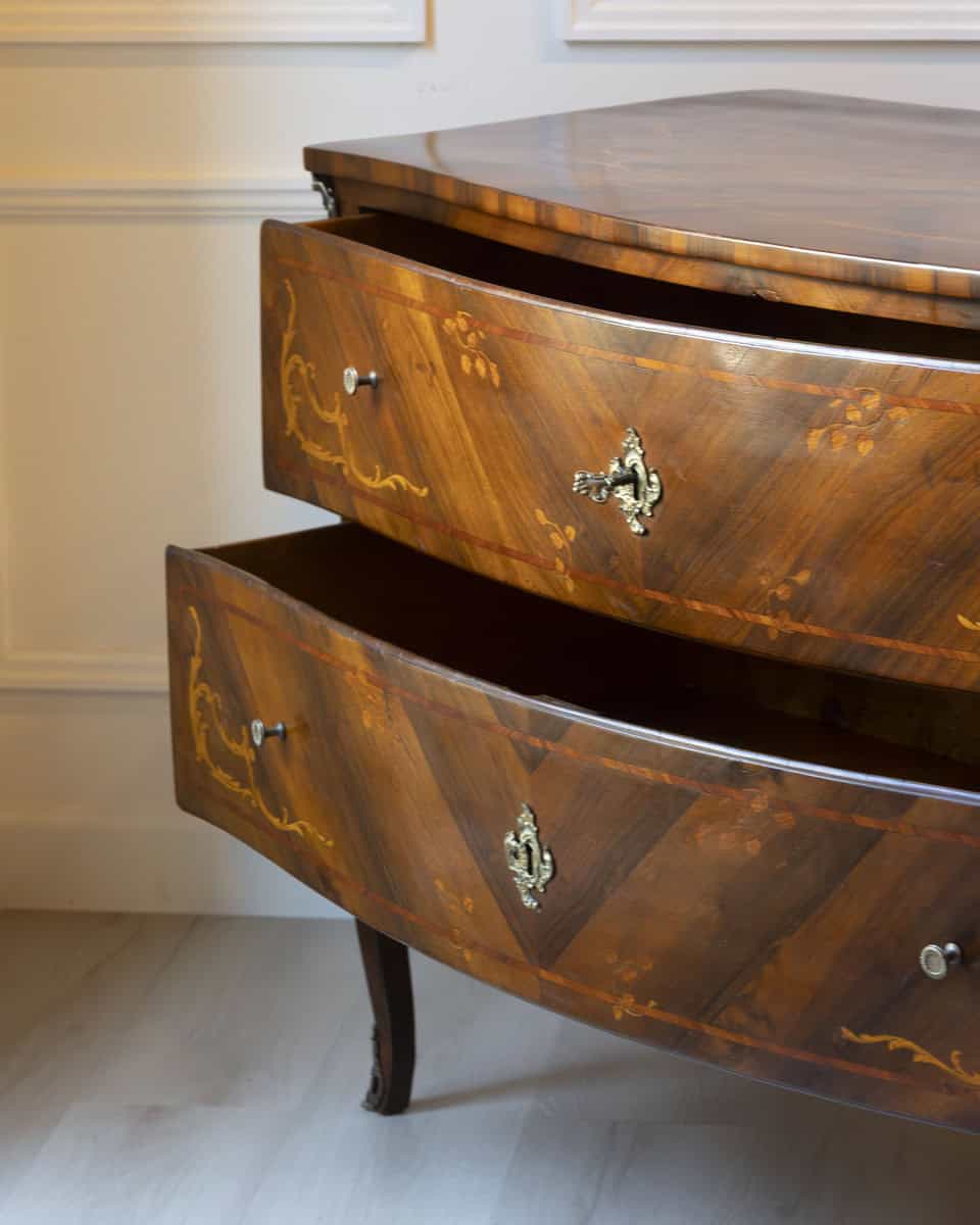 ON HOLD - Pair of 18th-Century Lombard Marquetry Commodes in Walnut and Bois de Rose - JAA