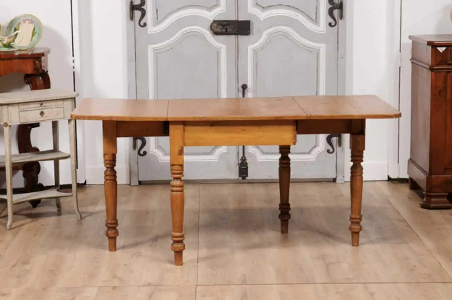 English Pine Drop Leaf Table - JAA