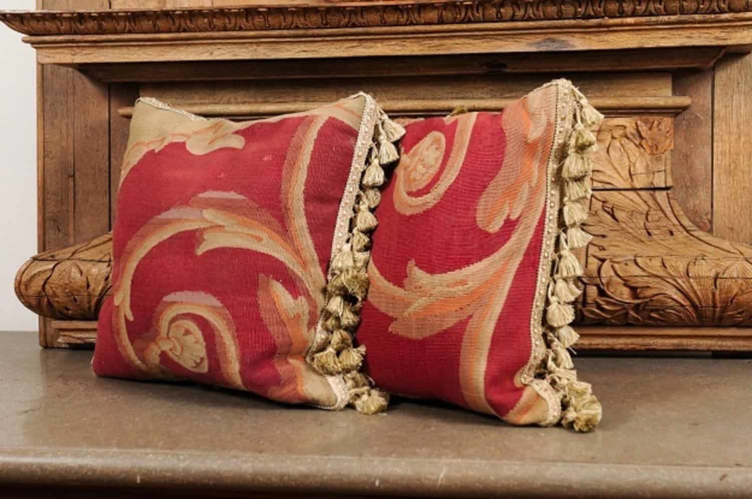 Pair of French Pillows Made of 19th Century Aubusson Tapestries with Foliage - JAA