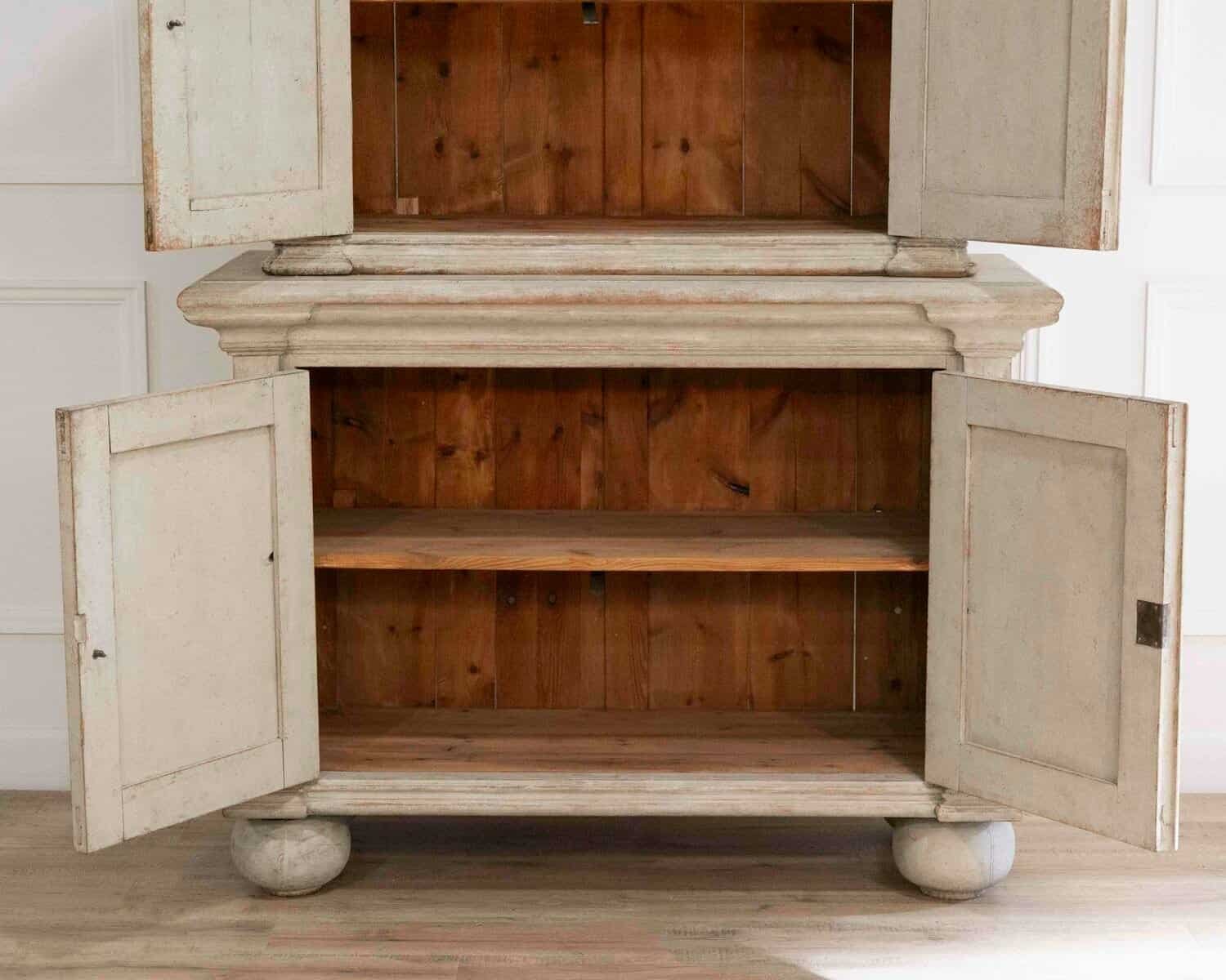 ON HOLD - Tall Swedish cabinet in soft grey, two-piece, early‑mid 19th century - JAA