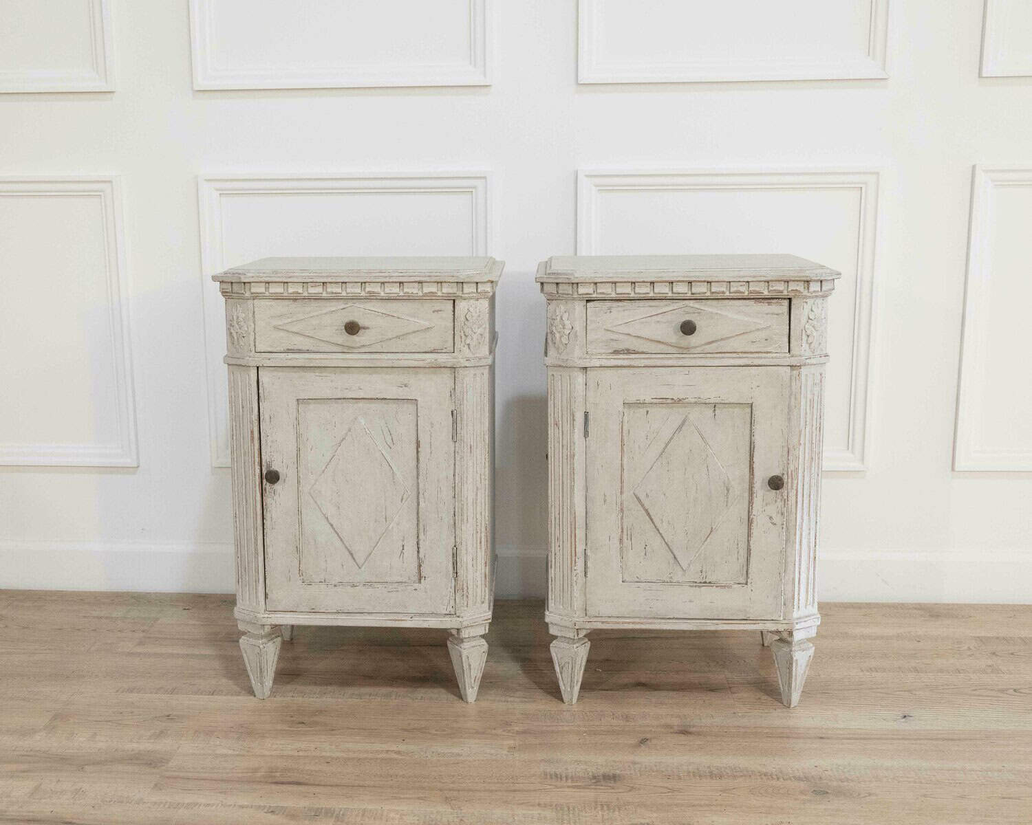 Pair of Swedish Bedside Tables, ca. 1910 - JAA