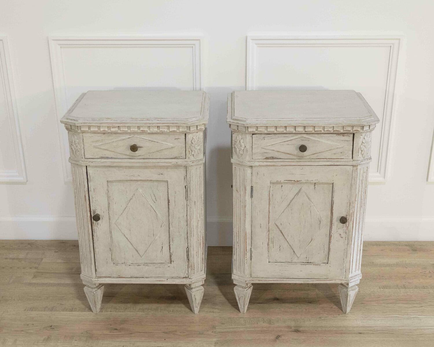 Pair of Swedish Bedside Tables, ca. 1910 - JAA
