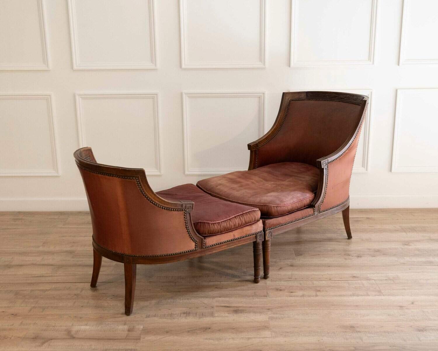 Provençal Duchess Armchair in Walnut, 18th Century - JAA