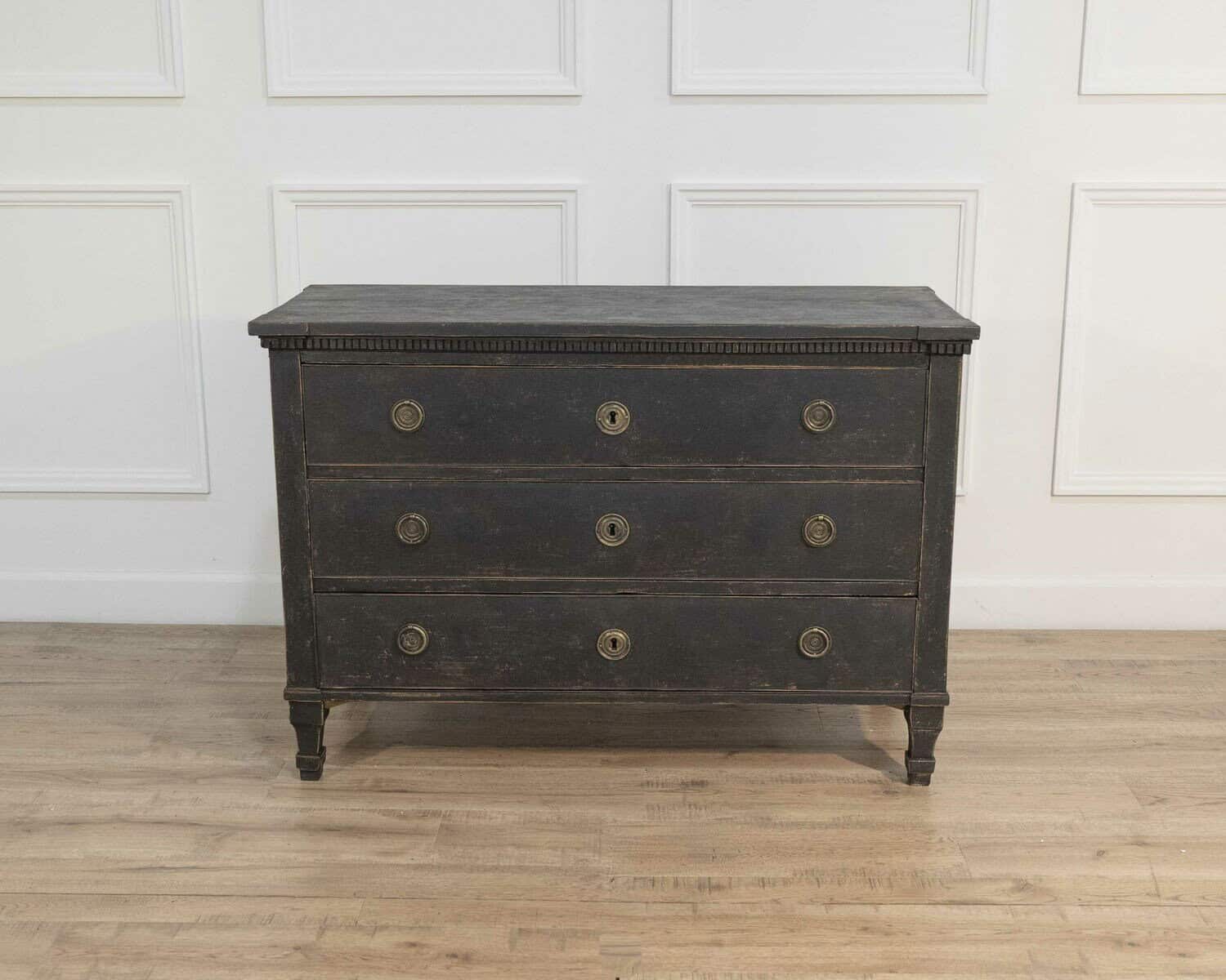 Swedish Chest of Drawers Circa 1790 - JAA