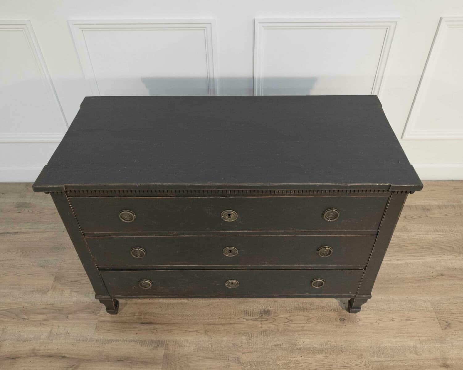 Swedish Chest of Drawers Circa 1790 - JAA