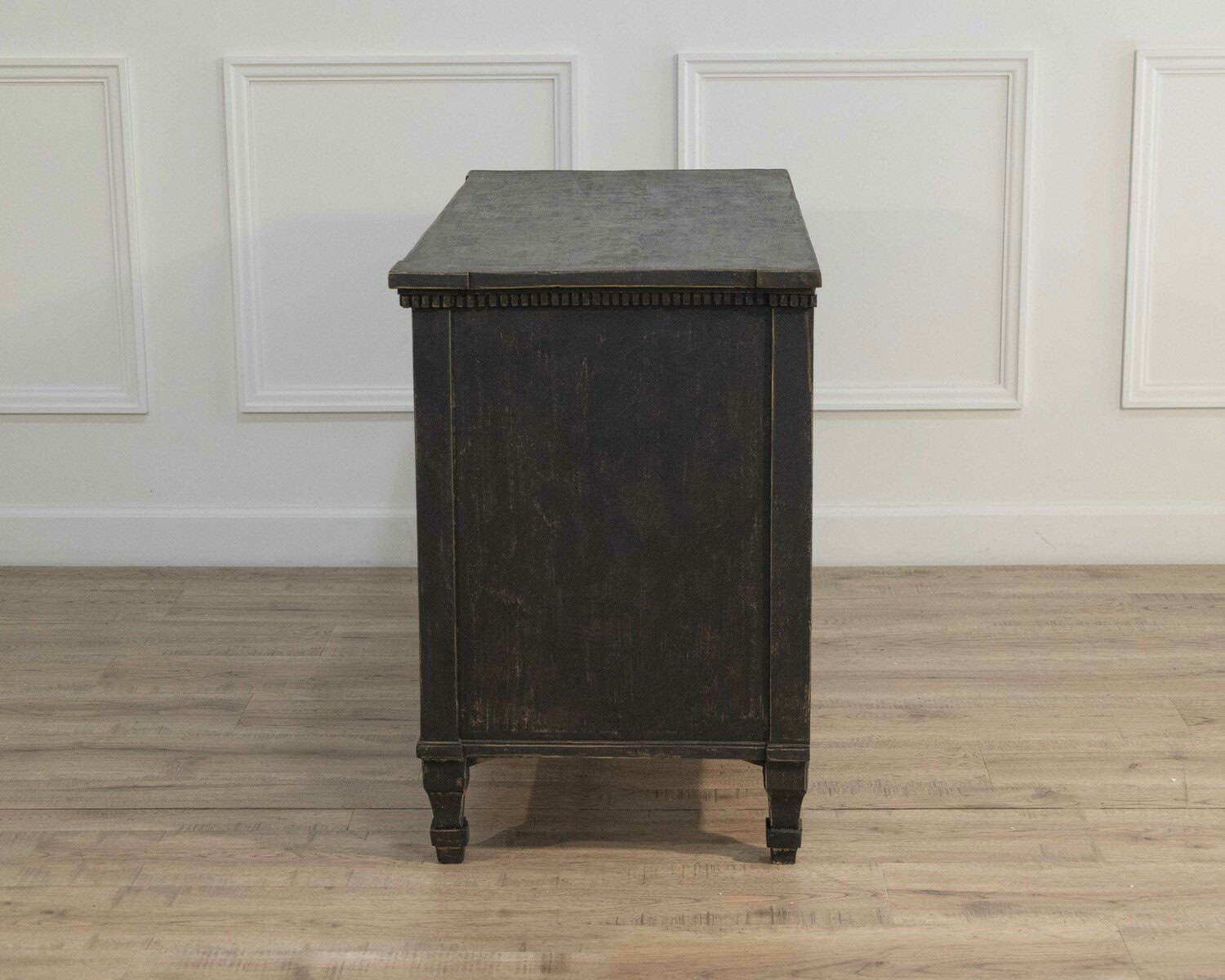 Swedish Chest of Drawers Circa 1790 - JAA