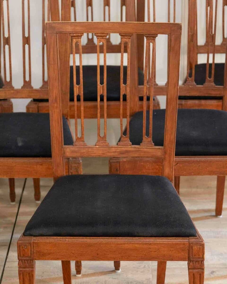 A set of 6 period Gustavian Scandinavian Chairs - JAA