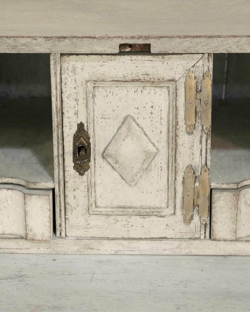 This bureau originates from Scandinavia and features exquisite carvings - JAA