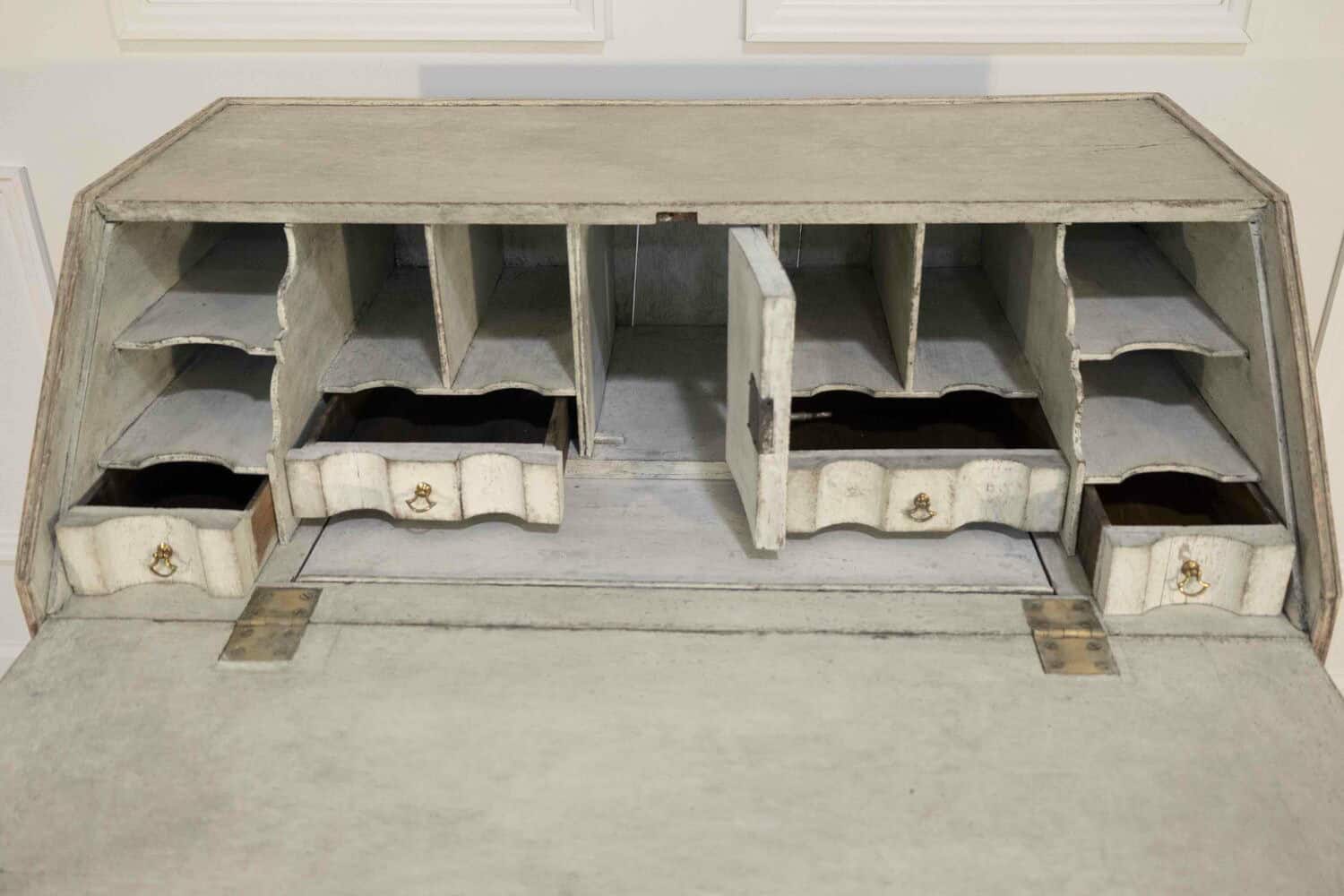 This bureau originates from Scandinavia and features exquisite carvings - JAA