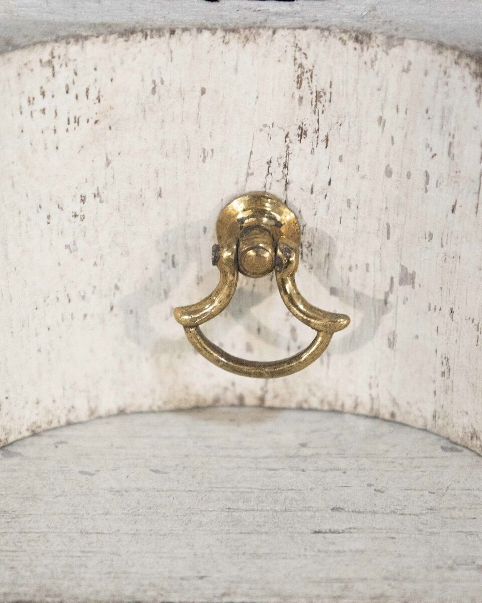 This bureau originates from Scandinavia and features exquisite carvings - JAA