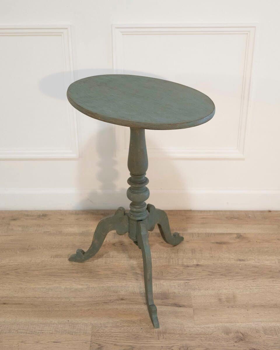 19th Century Swedish Tripod Oval Table - JAA