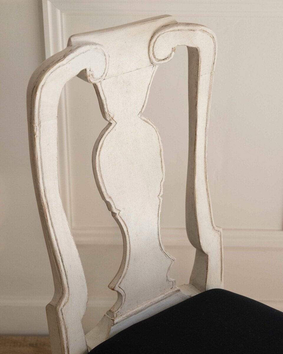 Set of 8 Chairs Circa 1760 - JAA