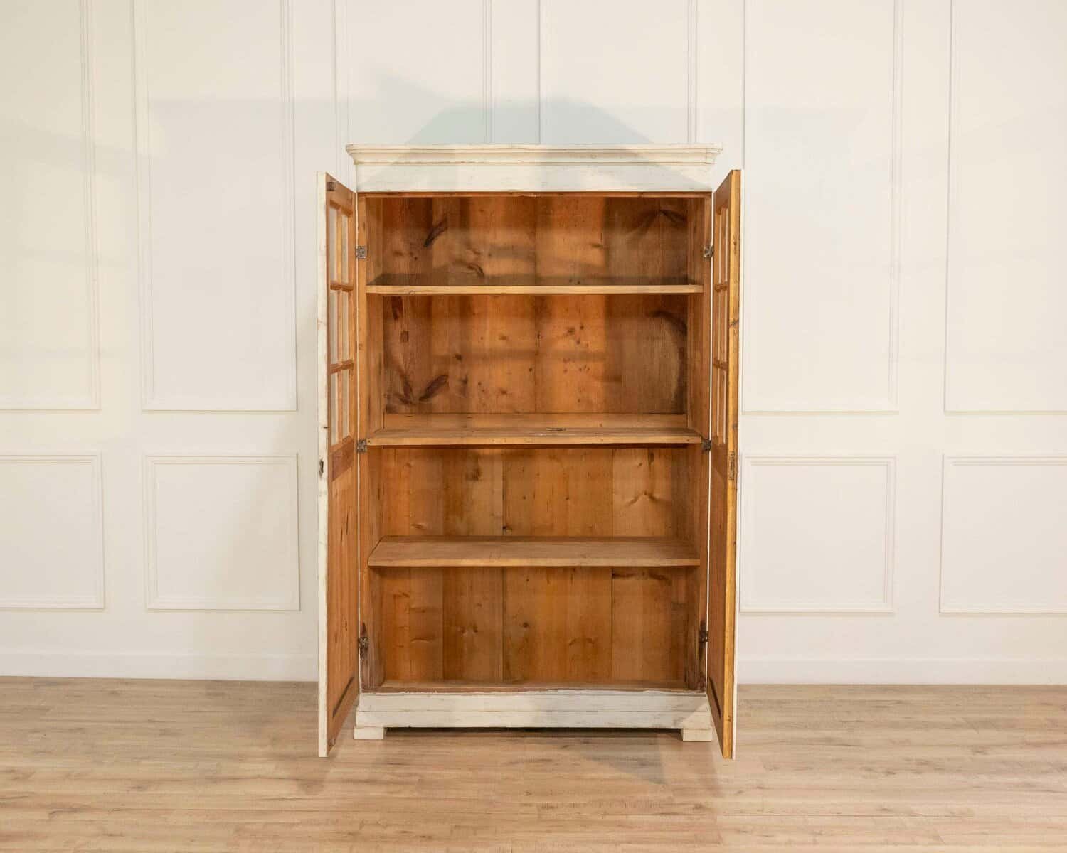 19th Century Swedish Cabinet - JAA