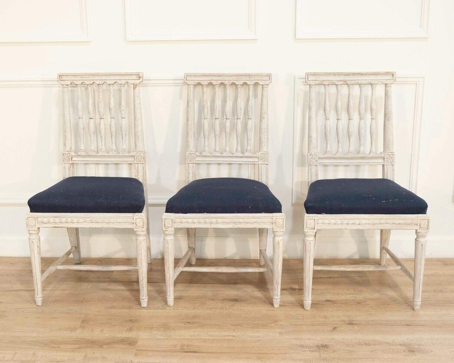 Set of 6 Gustavian Chairs - JAA