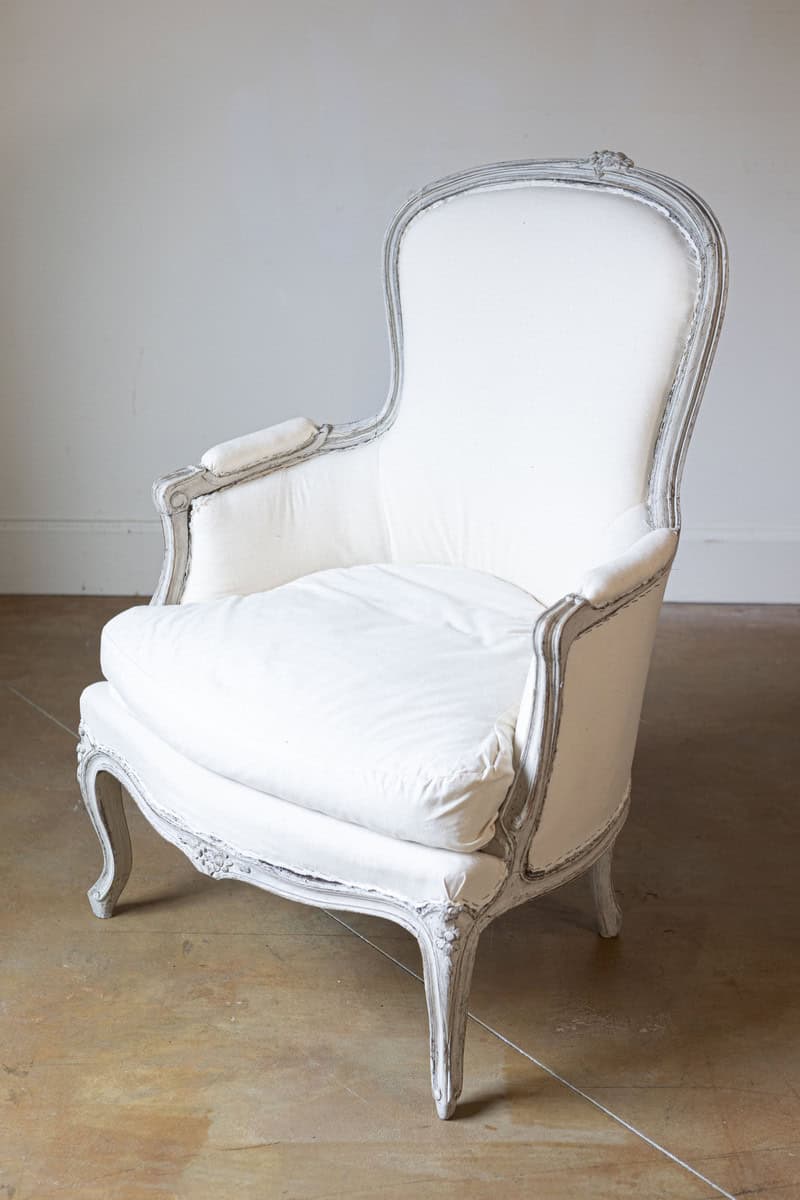 Rococo Style 1890s Swedish Light Grey Painted and Carved Bergères Chair - JAA