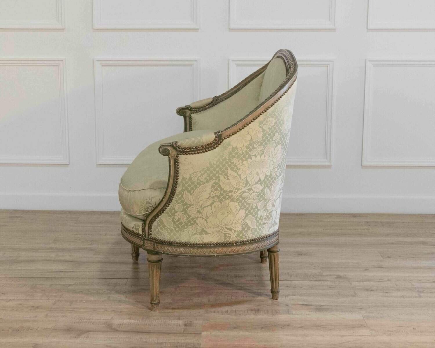 Louis XVI Style Canapé Corbeille in Painted Wood, 18th Century - JAA