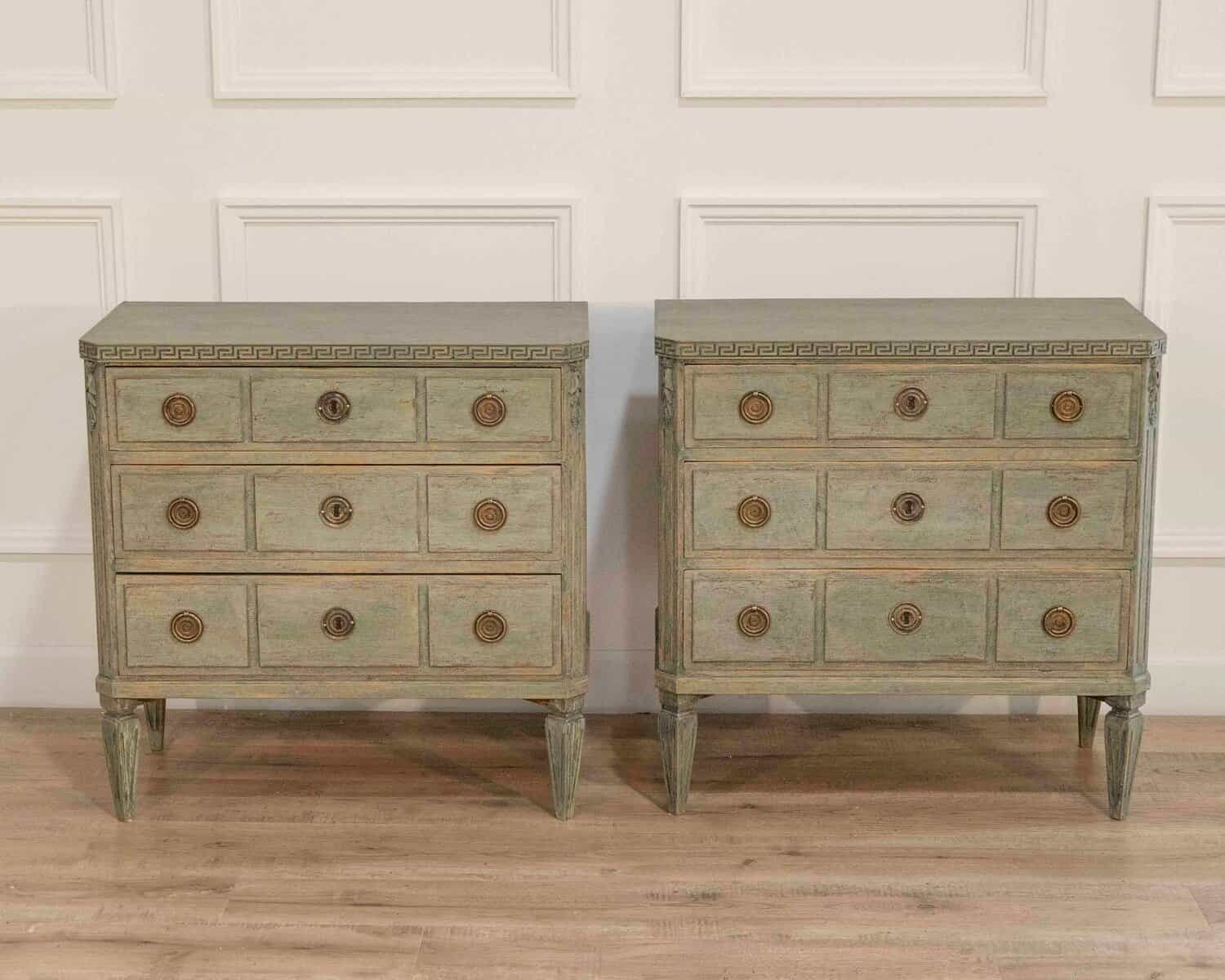 Pair of Stunning Swedish chest of drawers, richly carved, circa 100 years old. - JAA