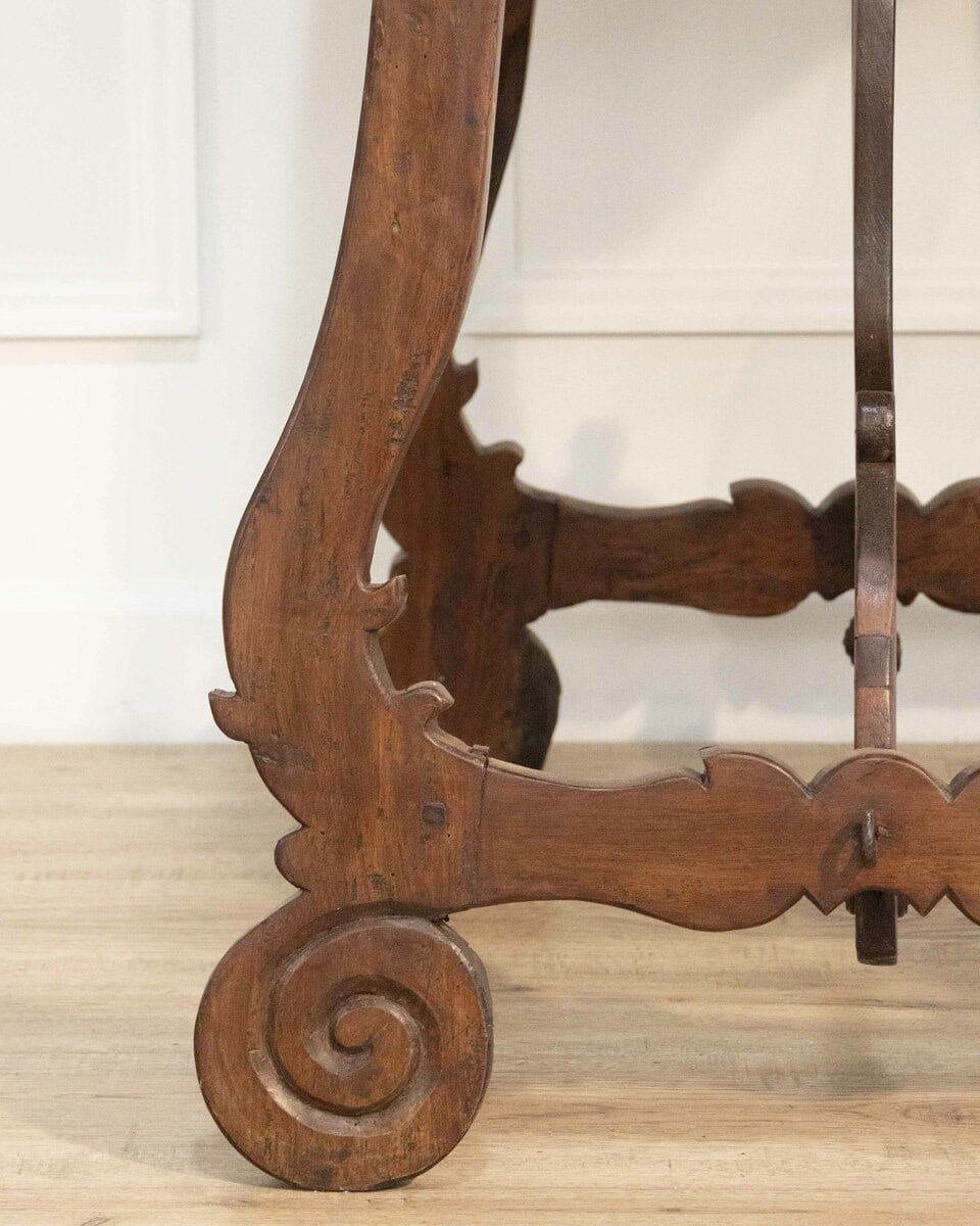 Italian fratino table 18th  century - JAA