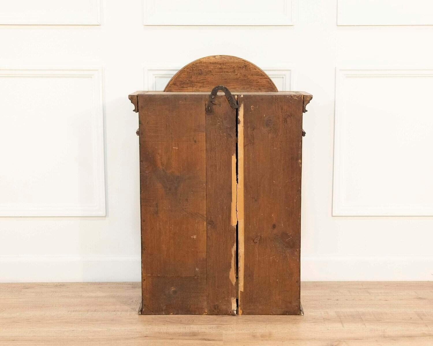 An original painted Wall cabinet from Skane with two reeded doors and 2 inside drawers - JAA