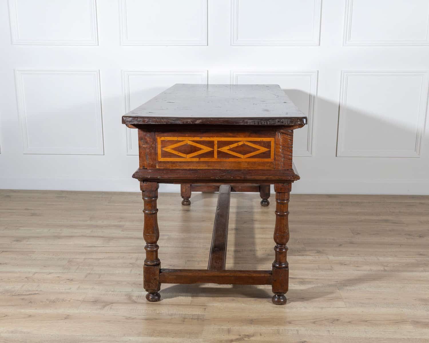 ON HOLD - 17th-Century Italian Fratino Table in Walnut with Cherry Inlay - JAA