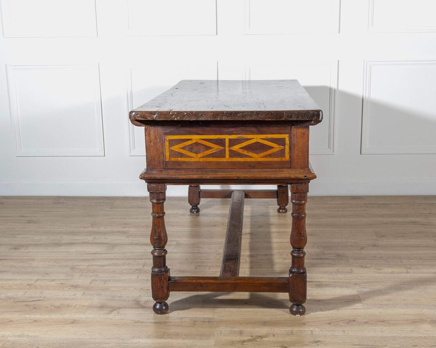 ON HOLD - 17th-Century Italian Fratino Table in Walnut with Cherry Inlay - JAA