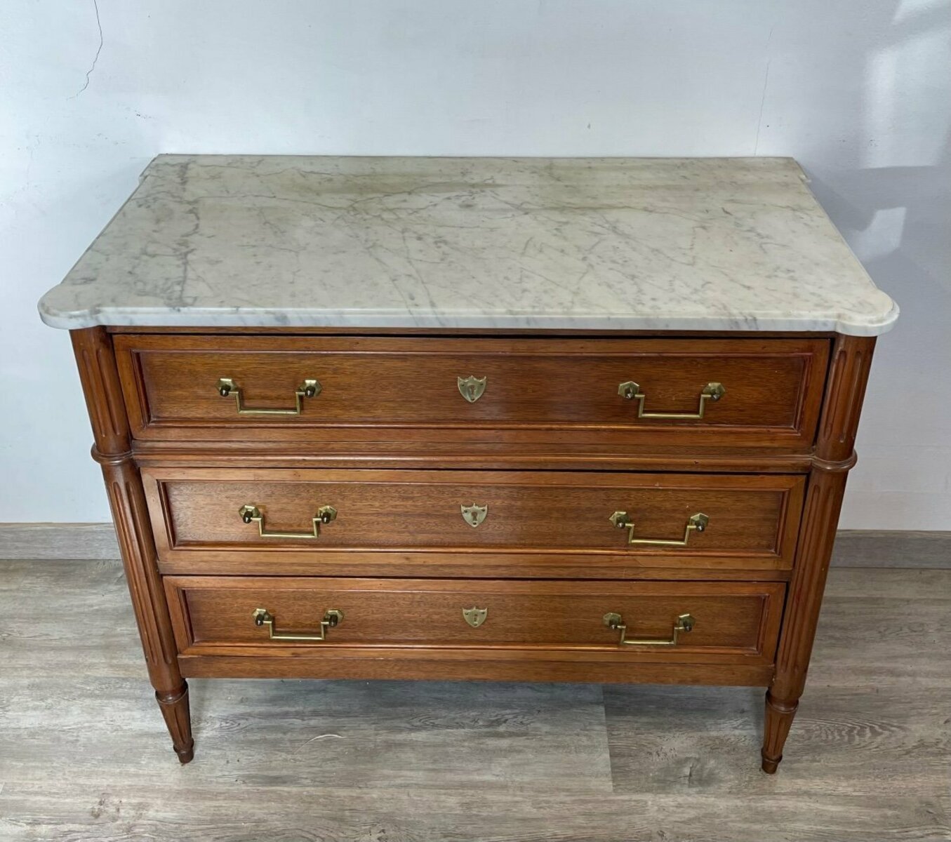 Louis XVI Style Chest Of Drawers In Walnut Circa 1950 - JAA