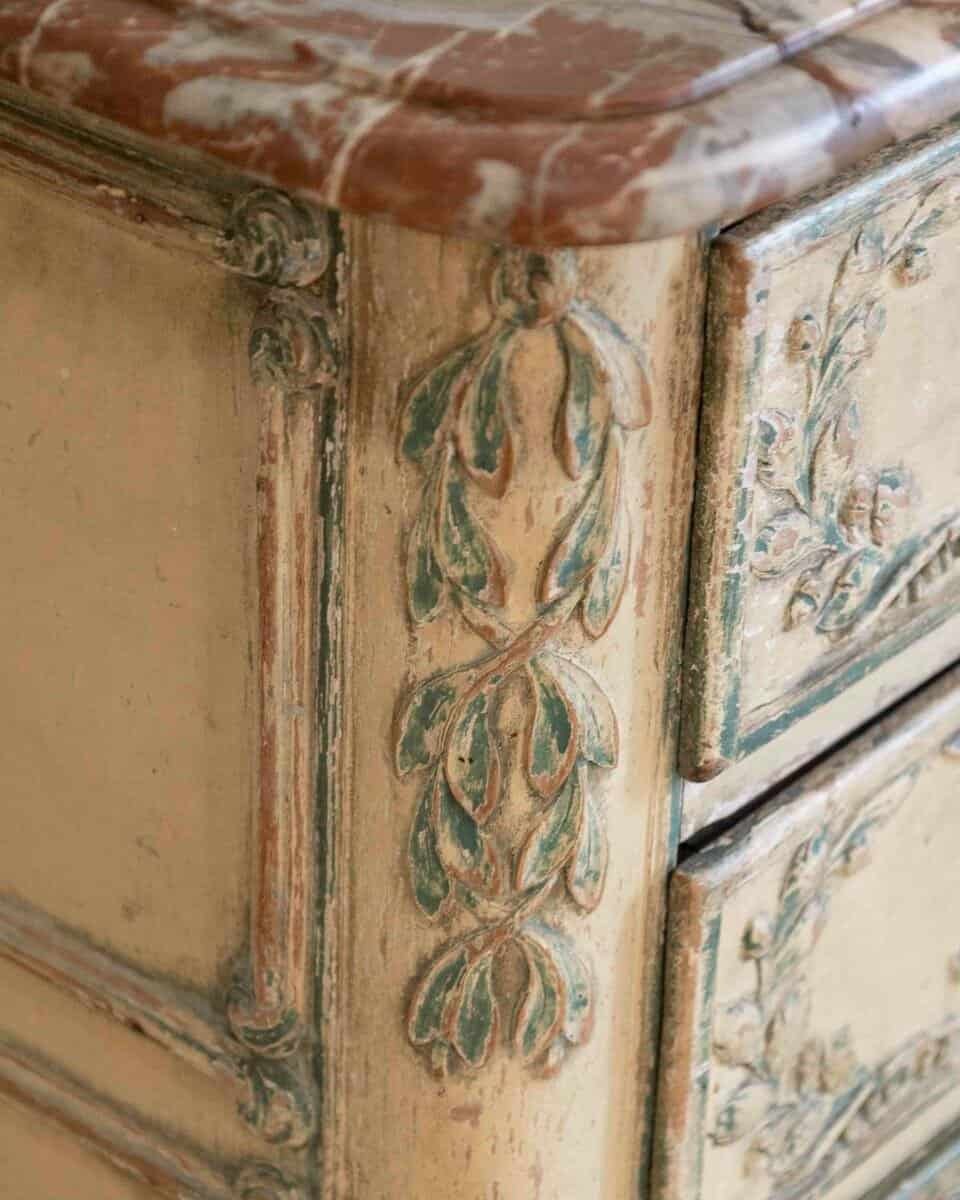 19th century half chest of drawers - JAA