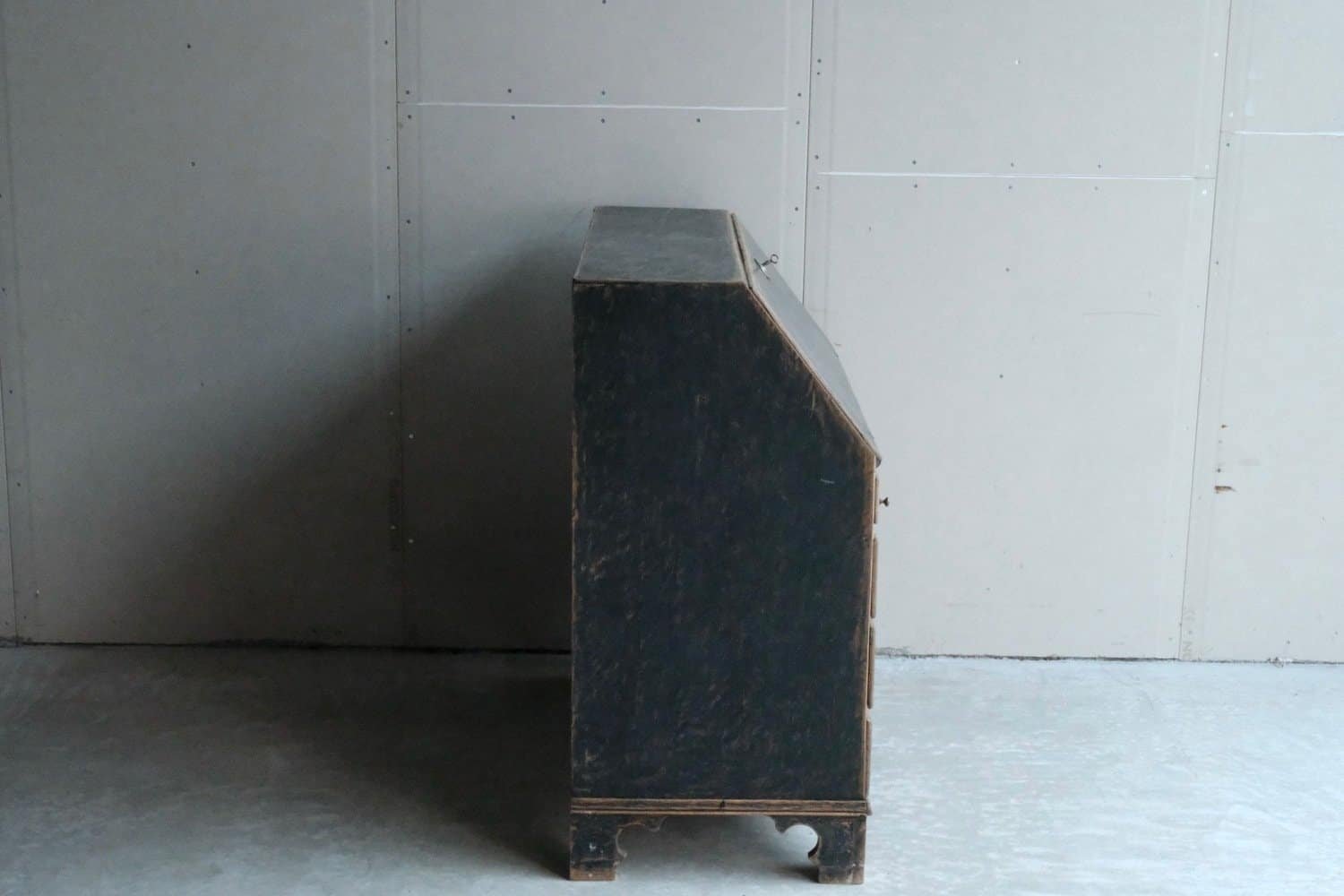 A period gustavian slant front desk, repainted in black and with a blue interior - JAA