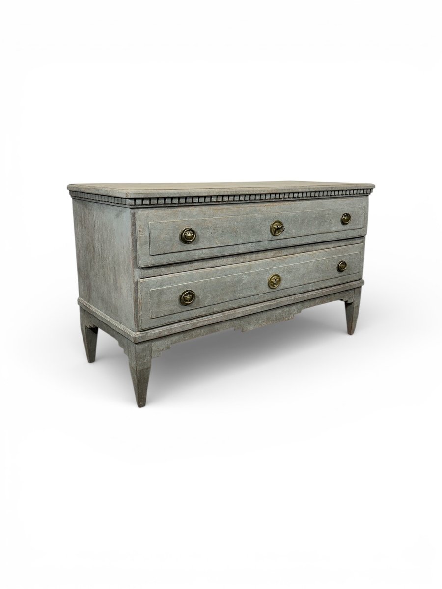 Danish antique chest of drawers in grey. - JAA